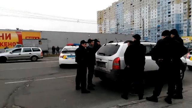 Киев троещина 2.05 пьянь за рулем смотреть онлайн