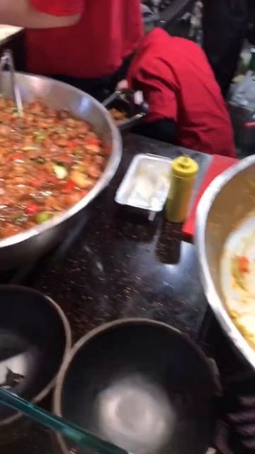 Пад-тай в Москве в Депо | Pad Thai noodles in Moscow #food #shorts #tasty #noodles #cooking