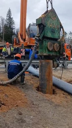 📞 +7 (985) 185-77-77 Услуги бурения. Бурение труб вибропогружателем ICE 1223