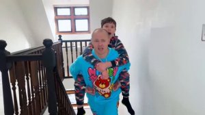 Мисс Кэйти и Мистер Макс (Miss Katy) Ленивый Макс