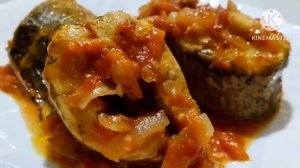 Рыба с овощами, Самый простой рецепт вкусной сочной рыбы