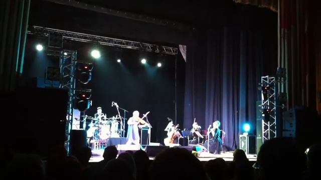 Сурганова и Оркестр - Когда устанешь. Ростов-на-Дону. 03.04.2015 смотреть онлайн