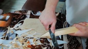 Нож Лиса 95х18 от Кузницы Медведь тест на строгание