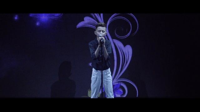 ЕГОР УМАНЕЦ - МАТЕРИНСЬКА ЛЮБОВ  PARADIZ ВЗРЫВНОЙ КОНЦЕРТ 