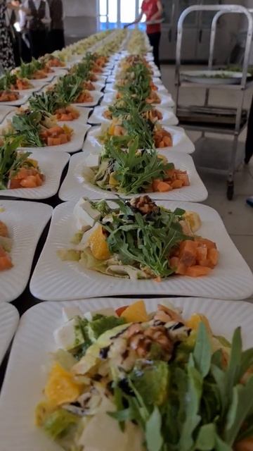 салат с креветок семгий и руколы ресторан думан смотреть онлайн