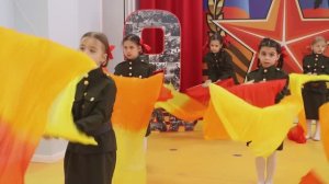 Детский танец Закаты алые // Детский сад