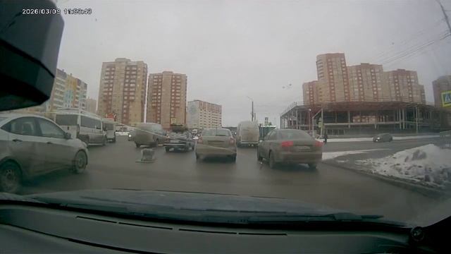 Как суровые челябинские водители ванны перевозят