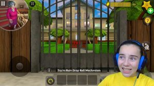 Family Play (Семейный ТВ) -  ЗАСУНУЛА МИСС ТИ В ХОЛОДИЛЬНИК Злая Учительница Scary Teacher 3D