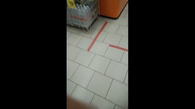 Константин Абрамов  в магазине