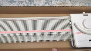 Распаковка новой вязальной машины Silver Reed LK-150 // Unpacking a new knitting machine
