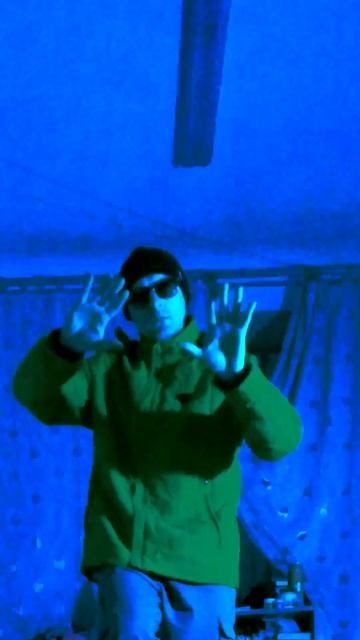 Не верь слезам! #shorts #music #dance #baladas смотреть онлайн