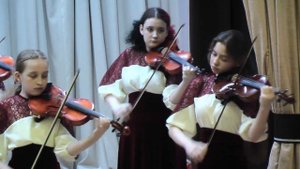 Ансамбль скрипачей средних и старших классов - Карен Хачатурян "Галоп"