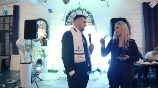 Ведущая Екатерина Слёзкина смотреть онлайн