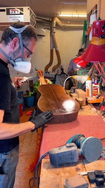 ГИТАРЫ РУЧНОЙ РАБОТЫ за 7000 € , РИМ 🇮🇹 ИТАЛИЯ смотреть онлайн