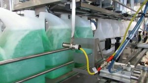 Автоматическая линия розлива антифриза в 3-5 л. канистры. Производитель ООО «БЛС Инжиниринг».