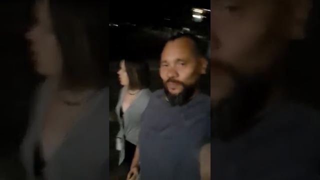 ПРОДОЛЖАЕМ ТАНЦЕВАТЬ В ПАРКЕ 😂😀 смотреть онлайн