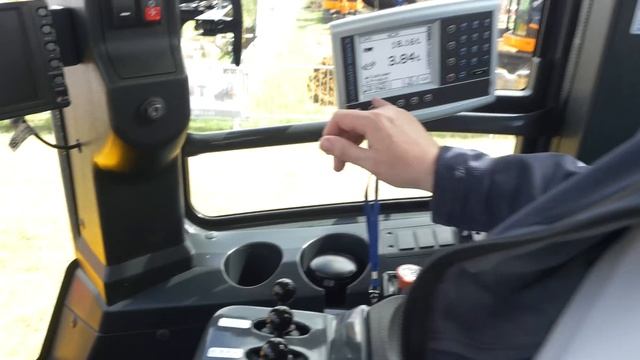 LIUGONG New Wheel Loader смотреть онлайн