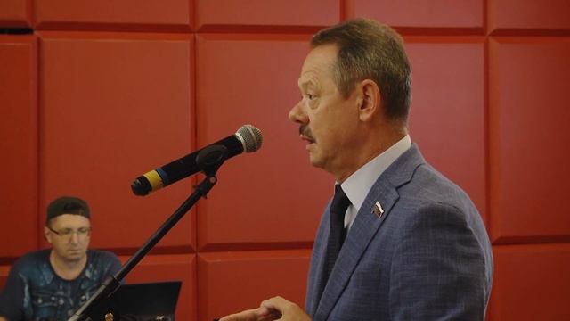 «В тесноте, да не в обиде»: цементники отметили День строителя.
