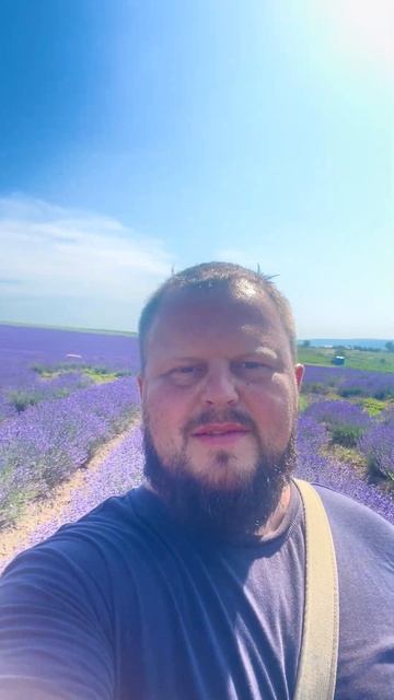 Крым - Лавандовые поля в Тургеньевке.