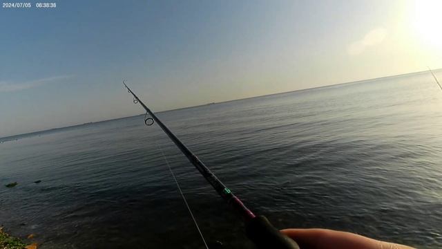 Спонтанные поездка на ЮГ, солнце МОРЕ жара. Розыгрышь блесны. Всё в описании. смотреть онлайн