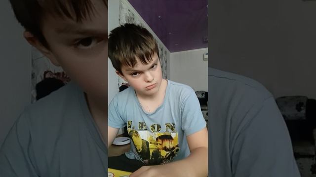 новая игра на The Hive
конец убил☠️