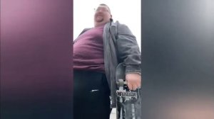 Реакция на мемы .булочка сосиской чай бутерброд и на e e e. от канала не буди. (Мемология.)