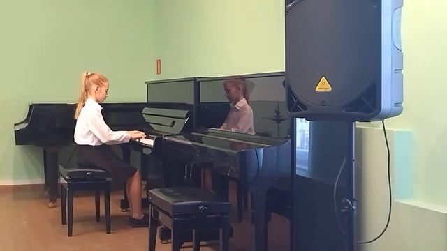 Фёдорова Екатерина, 9 лет. Е. Обухова  ,, Благодарность", Д. Б. Кабалевский  ,, Клоуны " смотреть онлайн