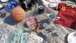 Барахолка с вестминстерским боем #самара #барахолка #блошиныйрынок #антиквариат #винтаж #посуда