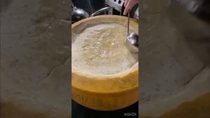 Паста в голове сыра