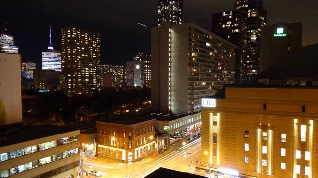 Toronto night timelapse смотреть онлайн