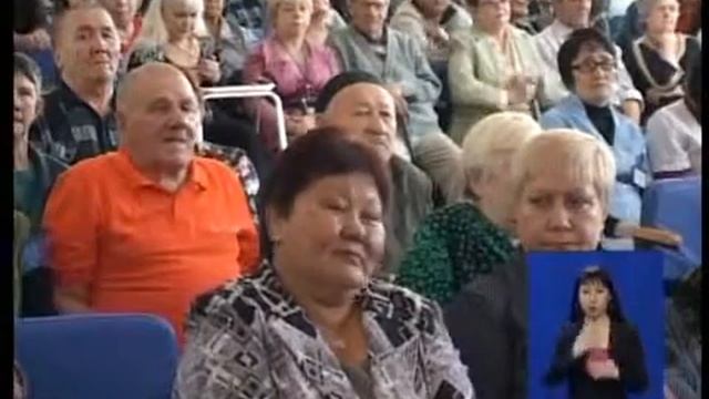 Месячник по поддержке пожилых людей продолжается