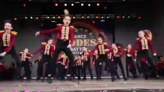 Классный танец смотреть онлайн