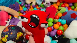 играем и повторяем цифру лор 9, мягкие цифры лора для детей, alphabet lore