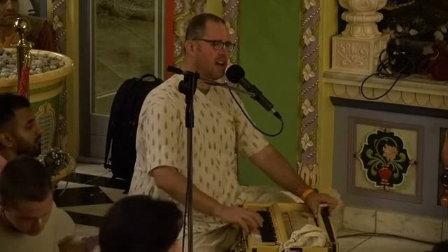 2022_09_03 kirtan3 BB Govinda Swami, Nava Vraja Dhama, Hungary смотреть онлайн