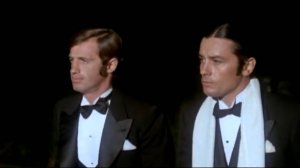 Делон и Бельмондо в фильмах "Борсалино" (1969) и "Один шанс на двоих" (1998)