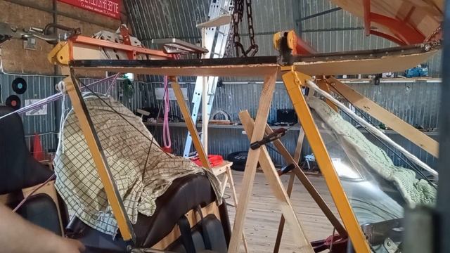 Переделка центроплана. Выпуск 79. Постройка самолёта в сельских условиях. смотреть онлайн