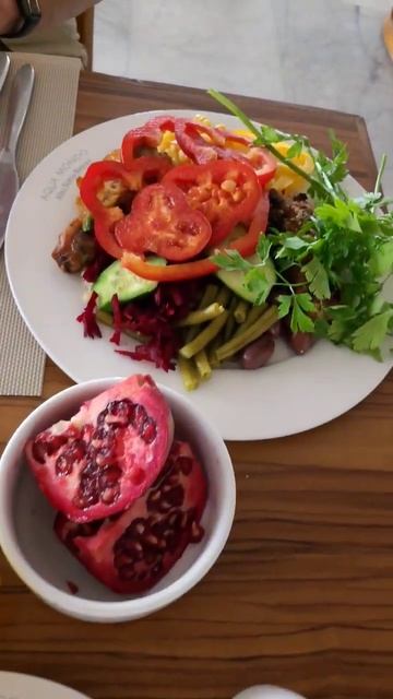 Египет зимой удивляет не только погодой-обед в новом отеле #египет #египет2023 #египетзимой #redsea смотреть онлайн