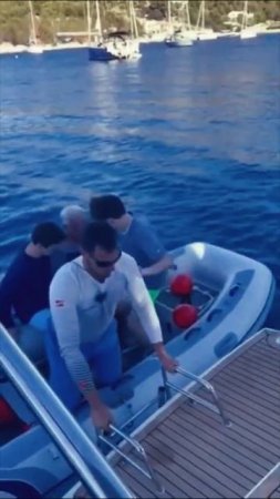 Доставка тузиком на берег
