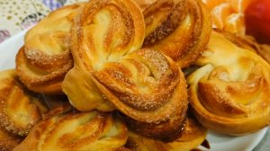 Плюшки с сахаром из дрожжевого теста / Домашние плюшки с сахаром в духовке