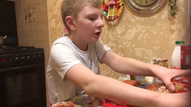 12 января первые заказала доставку из пятёрки часть первая смотреть онлайн