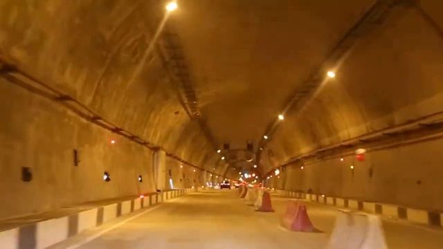 Пробки под Краснодаром и Сочи. Нервы на пределе.)) смотреть онлайн