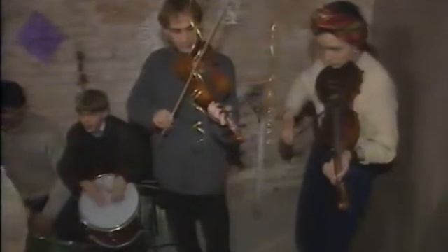 Гуцулка Ксеня -- танці "сєдовського" гурту в Музеї Івана Гончара смотреть онлайн