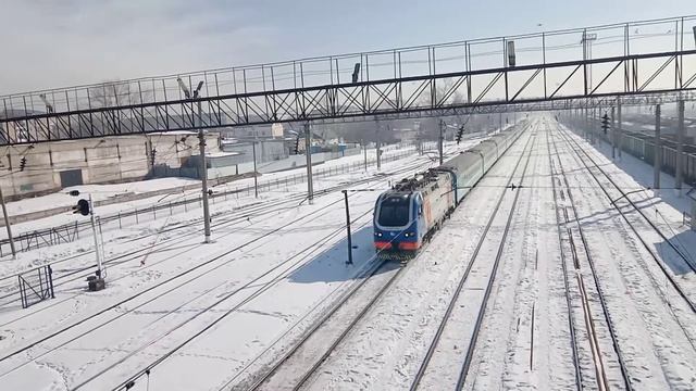 KZ4AT-0010(тчэ-11 Нур Султан) с поездом 75 Кызылорда Петропавловск