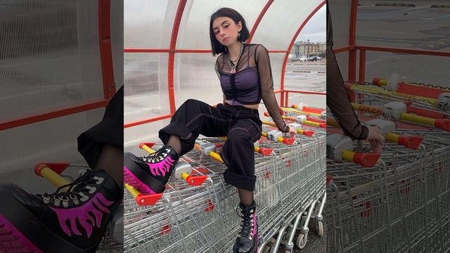 Дора - Быть с тобой [PHONK, HARDSTYLE, JERSEY CLUB remix] смотреть онлайн