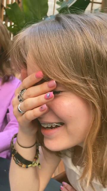 Завтракаем на английском в разных заведениях Москвы. Расписание в тг https://t.me/english_breakfast смотреть онлайн