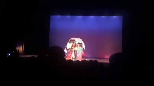 Ju Abdalla... Teatro TAMA...Valencia...Abanicos!!! смотреть онлайн