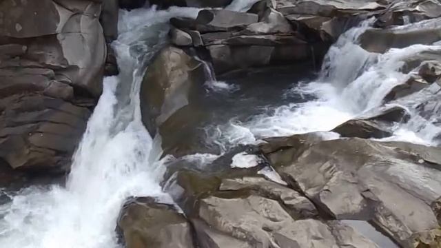 ВОДОСПАДИ смотреть онлайн