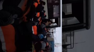 Посадка в автобус велесстрой