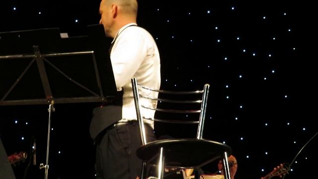 Методие Бужор - "Por Una Cabeza" смотреть онлайн