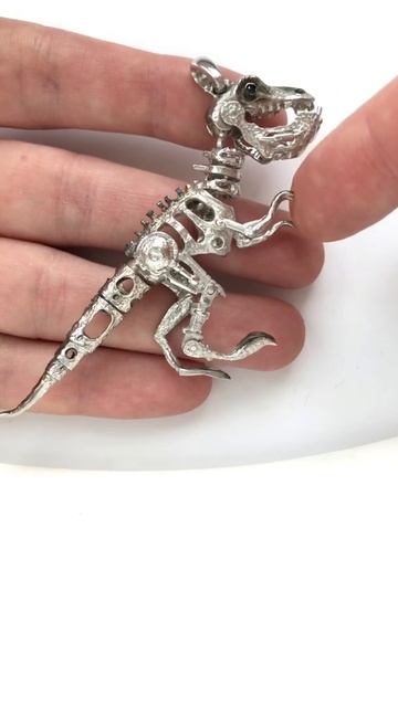 Серебряная Подвеска «Динозавр Рекс» смотреть онлайн